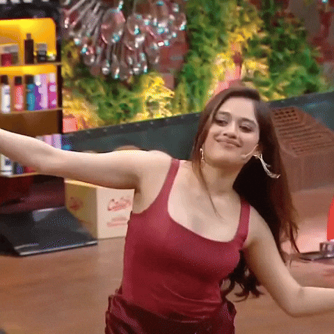 Elvisha GIF