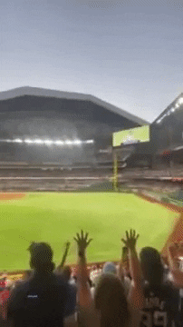 Yankee-fans GIFs - Get the best GIF on GIPHY