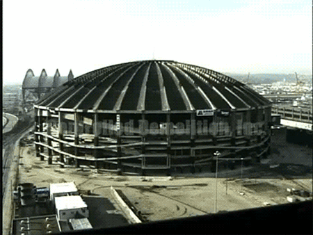 giphy.gif?cid=4d1e4f293yvlsp8103dei2j1xx