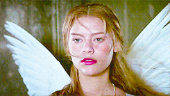 Claire Danes Angel GIF - Find & Share on GIPHY