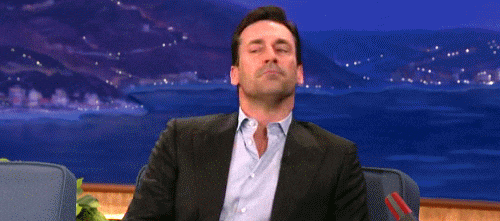 Gif homme qui fait un clin d'œil