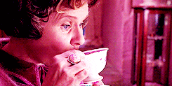 Harry Potter Drinking GIF - Find & Share on GIPHY