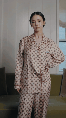 Karina GIF