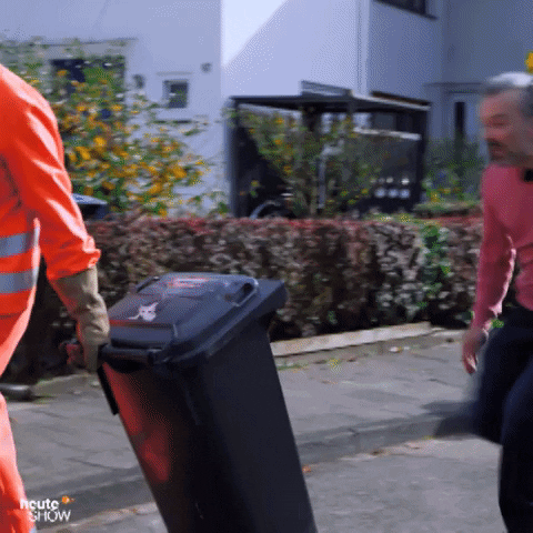 Giphy - Go Away Garbage GIF by ZDF heute-show
