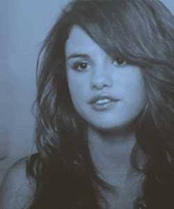 selena gomez GIF