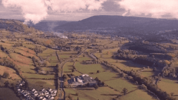Pyramid Peak GIF