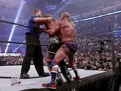 giphy.webp?cid=6c09b952bn6gxaadg7fkf72e1tq05v5y8fp2ck4epug8i8kf&ep=v1_internal_gif_by_id&rid=giphy.webp&ct=g