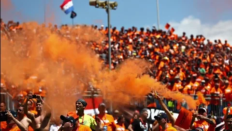 giphy.webp?cid=6c09b95200fd8ab1e2d887a26