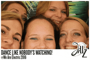200.gif?cid=fc005b08d0927ae88813db24affecb9fe85b630fbaa94ebf&rid=200.gif&ct=g