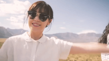 200.gif?cid=fc005b0802f36d9fe3a96cb4af5b8d87bd100b48e274f537&rid=200.gif&ct=g