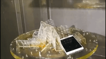 dgubalane huawei smartphones water proof splash test GIF