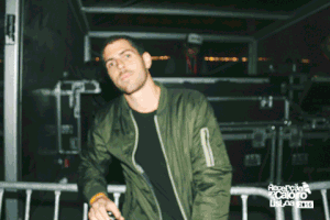 200.gif?cid=fc005b08c6ceba6d40b369e44746aa0e5b8d790bad9c0b22&rid=200.gif&ct=g