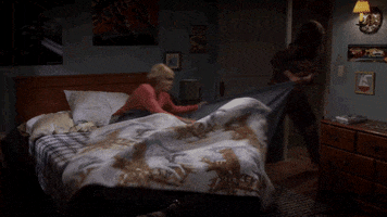 200.gif?cid=fc005b08d95cfa9b39f365530a9dc96ff5be1ec5331166c9&rid=200.gif&ct=g