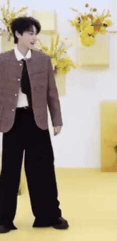 Dance Tian GIF