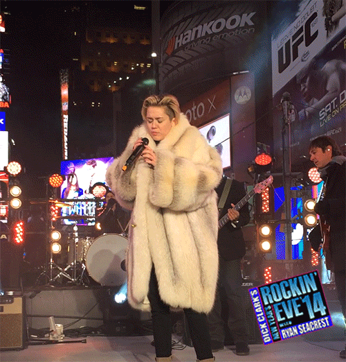 Miley Cyrus By New Year S Rockin Eve Find And Share