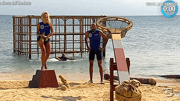 200.gif?cid=fc005b086eaf4724481d6c40d69a97eef5a6eaa6a4b3dad8&rid=200.gif&ct=g