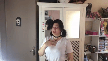 Lolly Vomito GIF