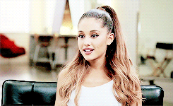 Ariana Grande Smile GIF - Find & Share on GIPHY