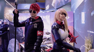 Cosplay Come In GIF by LevelInfinite