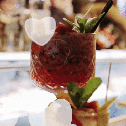 Cocktail Love GIF by MOBA Digital Studio
