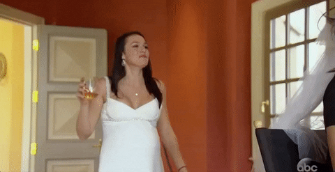 giphy.gif?cid=790b76115cde7d757641437a2e