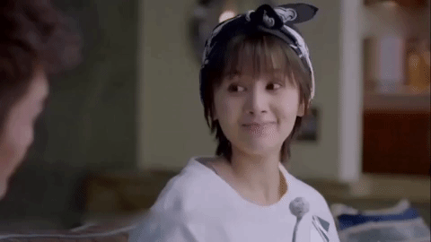 Qu Xiao Xiao GIFs - Get the best GIF on GIPHY