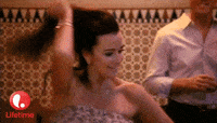 200w.gif?cid=82a1493bxzchz0loexgoz8f6l71