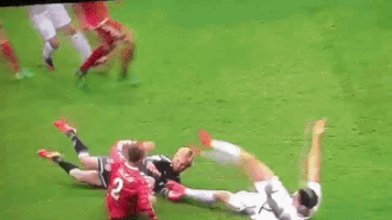 rx lewandowski reka niezaliczony gol GIF