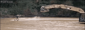 andrehilton giro trator diversÃ£o GIF