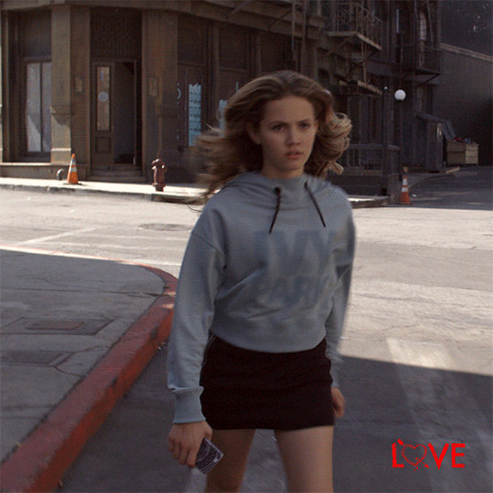 Netflix Love Sass Strut Love On Netflix Ivy Park Iris Apatow