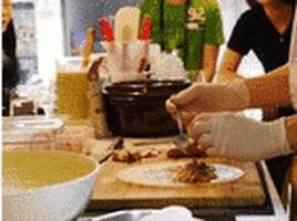 zgy0mtaymkb5ywhvby5jb20udhc  GIF