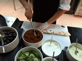 rif foodie dubai cutting foodit GIF