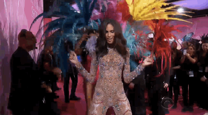 Dancing By Victoria S Secret Fashion Show Find And Share On Giphy