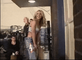 Britney Spears - Σελίδα 38 200.gif?cid=b86f57d3l5xc9b95ll2a96x37aotdmsnyxd6mct1uaxl0oyx&ep=v1_gifs_search&rid=200