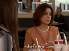 season 4 eating GIF by Gilmore Girls 