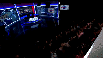 clapping studio audience GIF