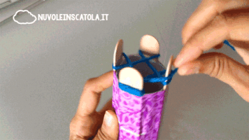 Nuvoleinscatola knitting wool GIF