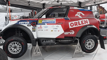 wojciechgarbarz  GIF