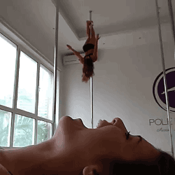 xc attack_on_titan pole_dancing GIF