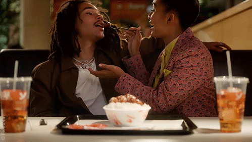giphy.gif?cid=ecf05e47d13hxoazzq1n4j5g2vy5yzrt7gux866k8g184z1s&rid=giphy.gif