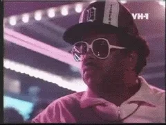 giphy.webp