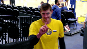 giphy.gif?cid=19f5b51a00d13d1fe5a95dc5f2