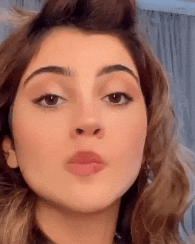 Bomba Dounia GIF