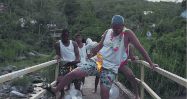 200.gif?cid=fc005b085af49ff508774ecfffdef3cad9a1a074cb5a7f9a&rid=200.gif&ct=g
