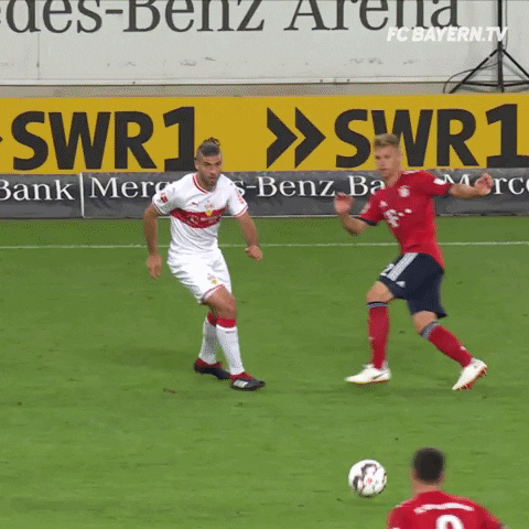 assist robert lewandowski GIF by FC Bayern Munich