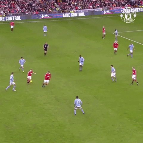 Man City Knockout GIF by Manchester United