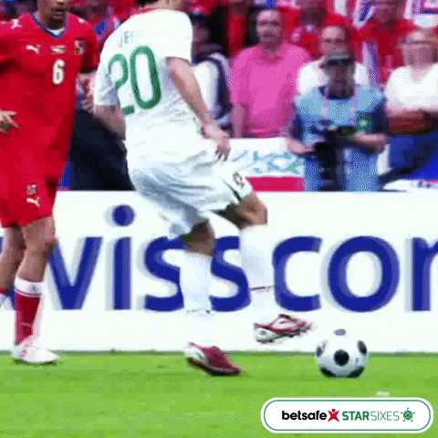 portugal thumbs up GIF by Star Sixes