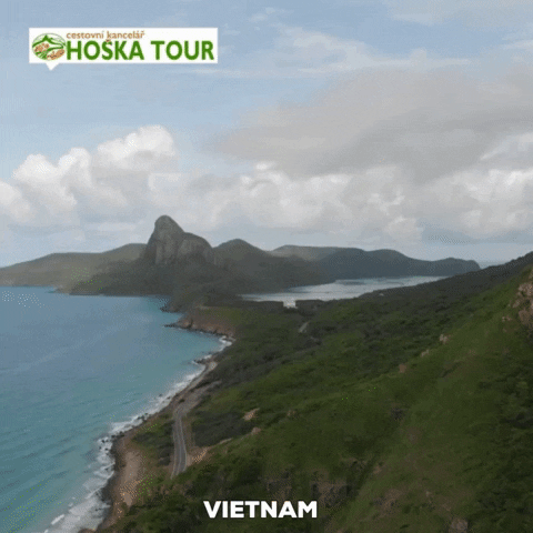 Vietnam Utes GIF by CK HOŠKA TOUR