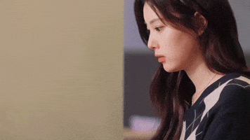 Izone Hyewon GIF