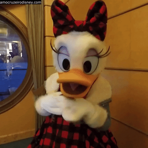 Posing Daisy Duck GIF by Amo Cruzeiro Disney